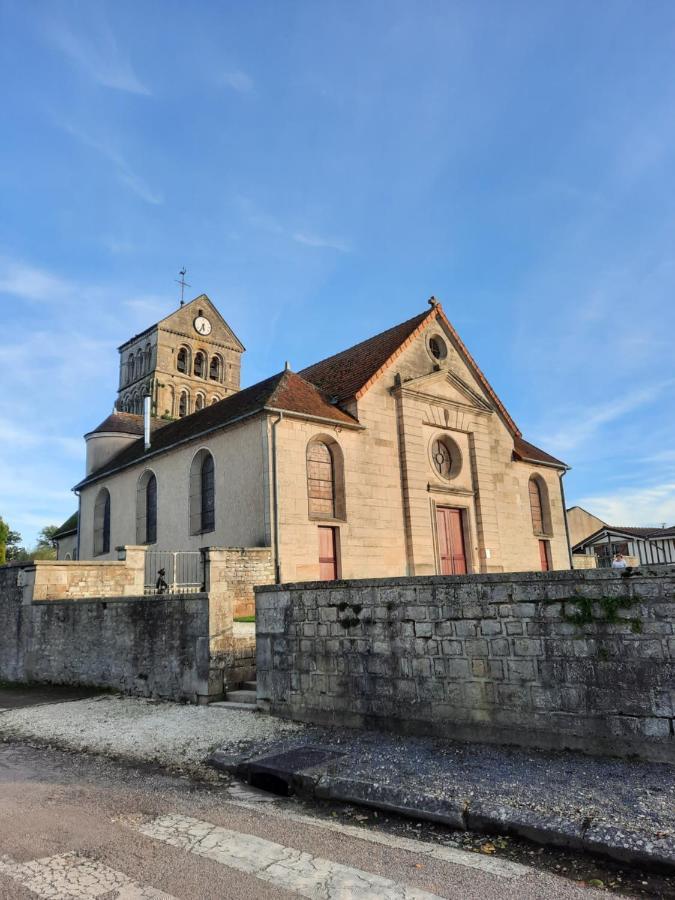 Ferienwohnung O Bout D'La Motte Voillecomte Exterior foto
